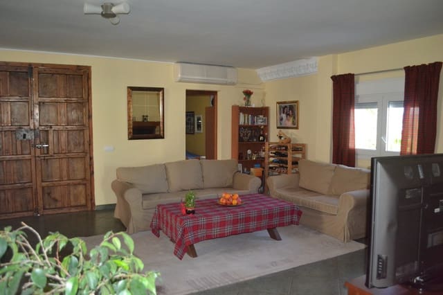 6 sypialnia Willa na sprzedaż w Alhaurín de la Torre z basenem garażem - 945 000 € (Ref: 8741953)