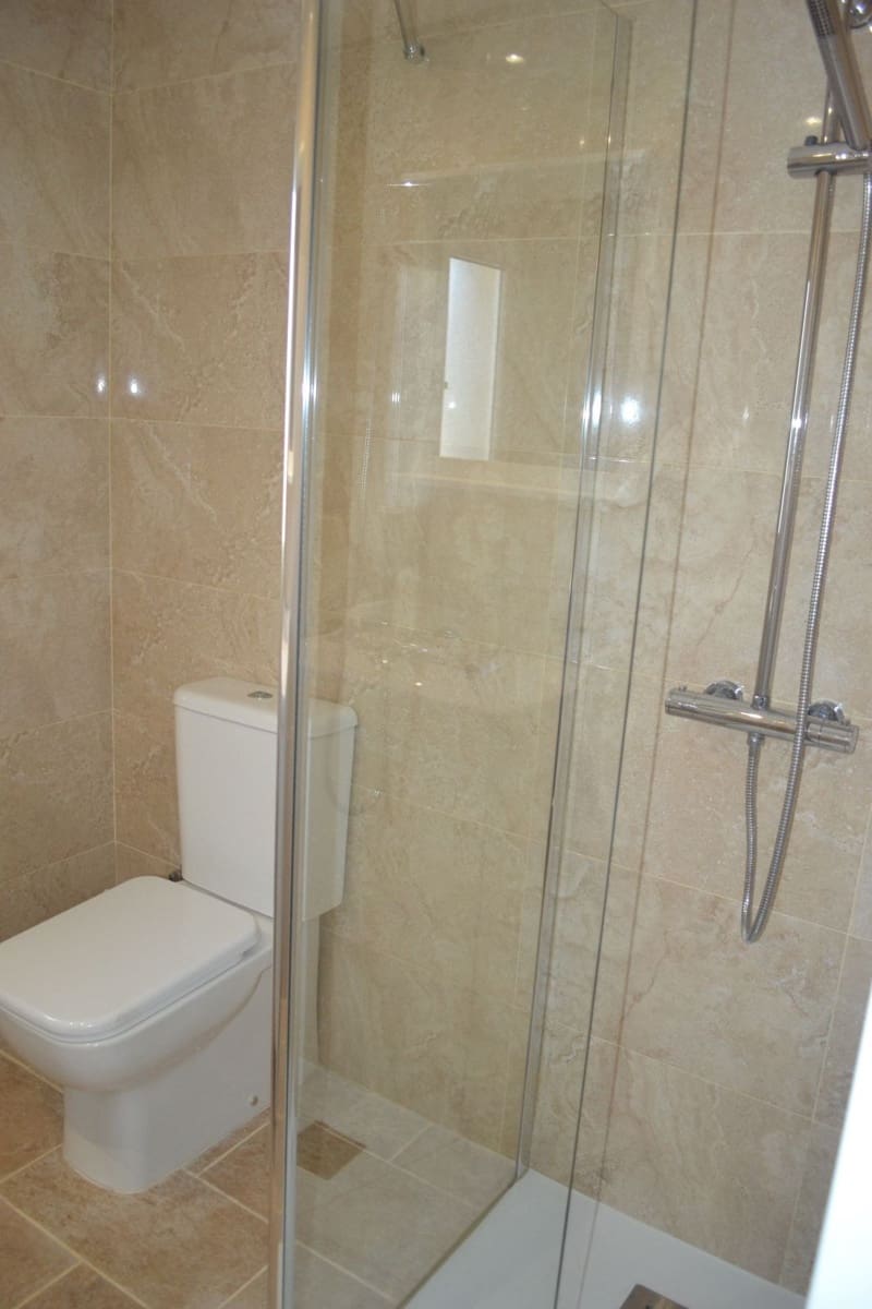 6 quarto Moradia para venda em Alhaurin de la Torre com piscina garagem - 895 000 € (Ref: 8741953)