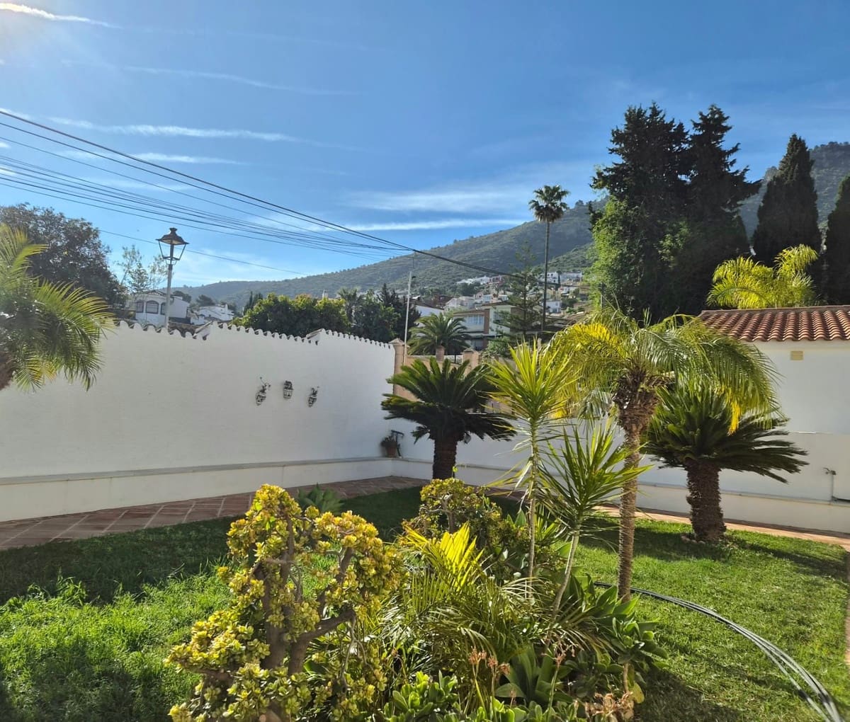 Chalet de 6 habitaciones en Alhaurín de la Torre en venta con piscina garaje - 895.000 € (Ref: 8741953)