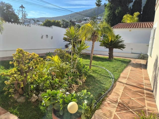 6 sypialnia Willa na sprzedaż w Alhaurín de la Torre z basenem garażem - 895 000 € (Ref: 8741953)