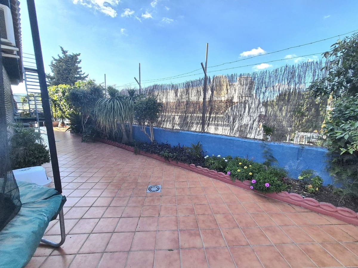 4 bedroom Semi-detached Villa for sale in Alhaurin el Grande with pool garage - € 499,000 (Ref: 8790899)