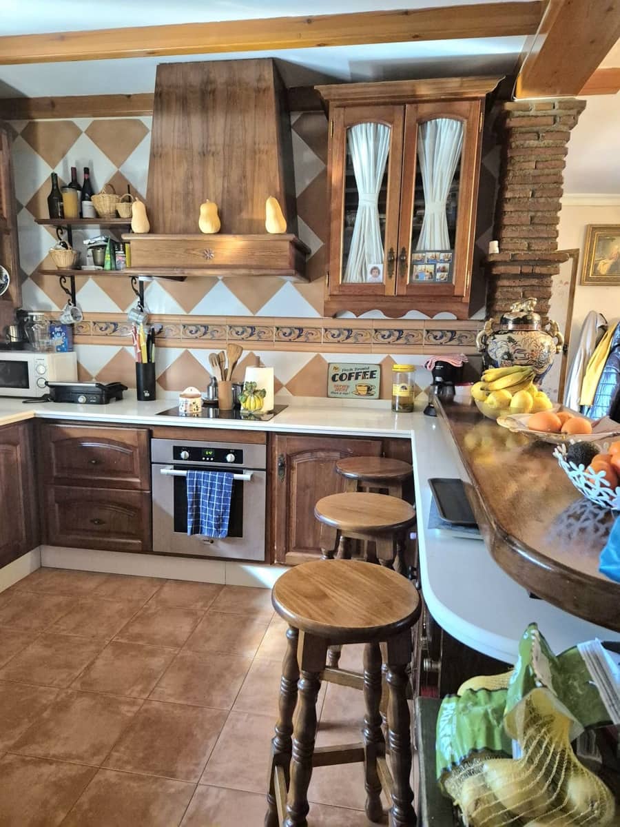 4 slaapkamer Halfvrijstaande villa te koop in Alhaurin el Grande met zwembad garage - € 499.000 (Ref: 8790899)