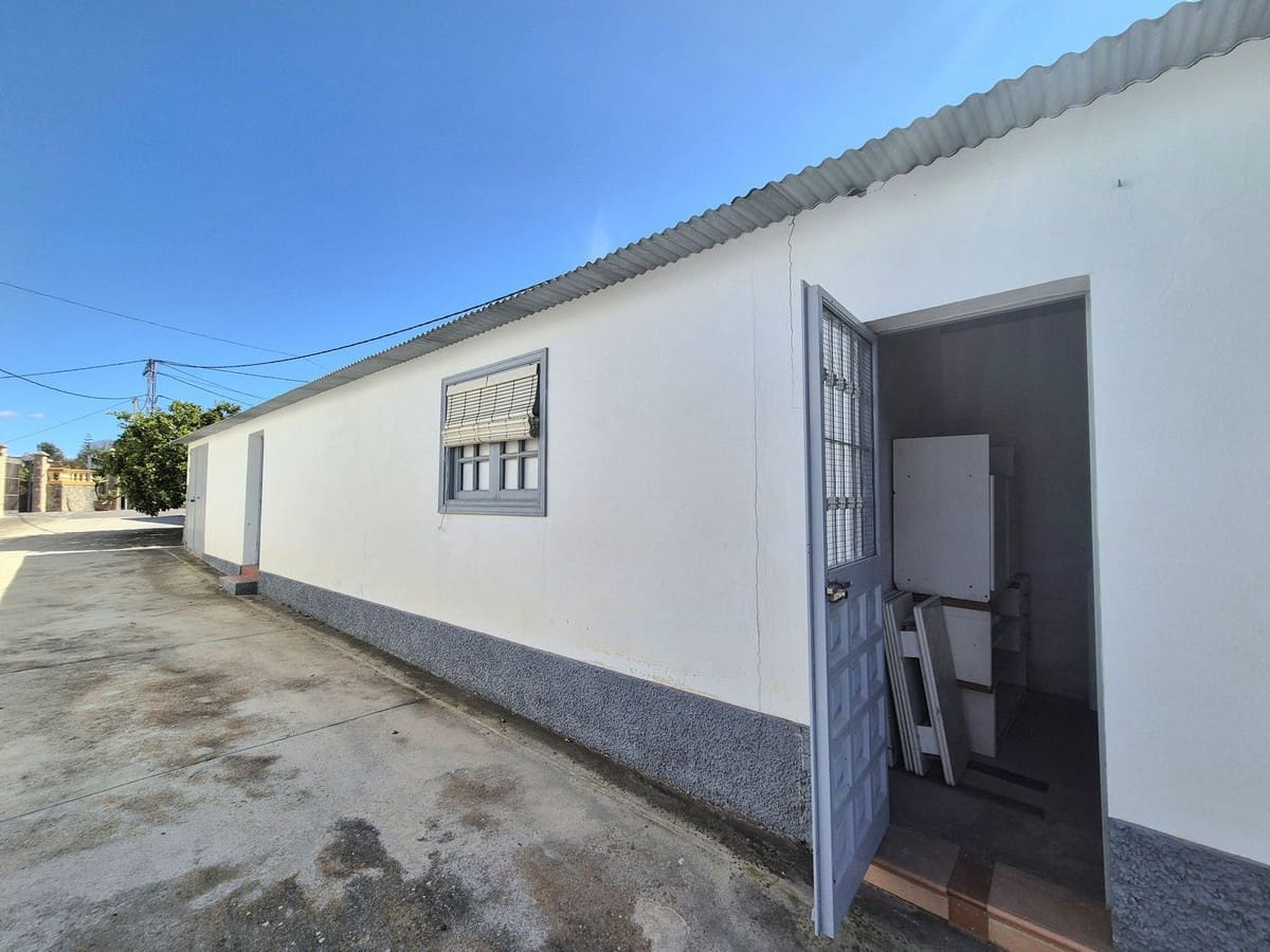 6 soveværelse Finca/Landehus til salg i Coin med swimmingpool garage - € 2.200.000 (Ref: 8905772)