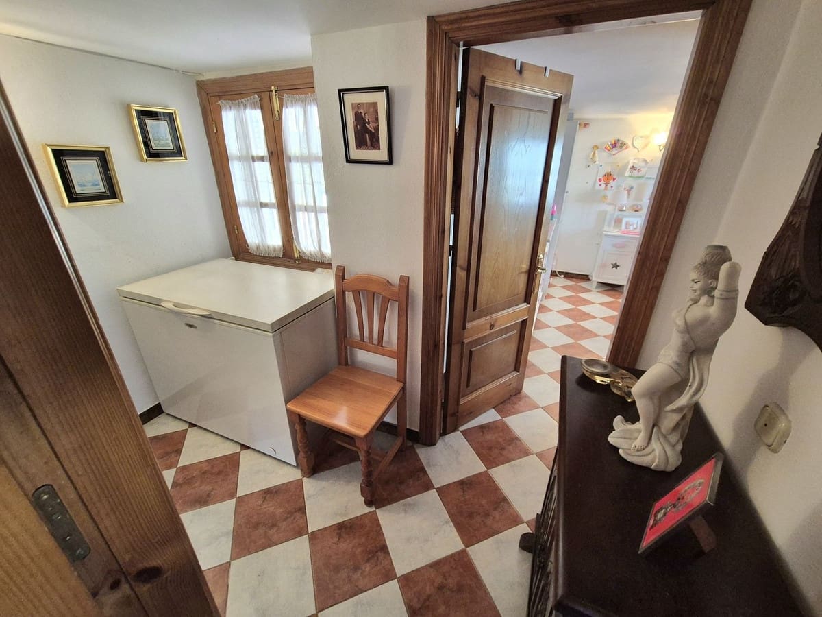 6 soveværelse Finca/Landehus til salg i Coin med swimmingpool garage - € 2.200.000 (Ref: 8905772)