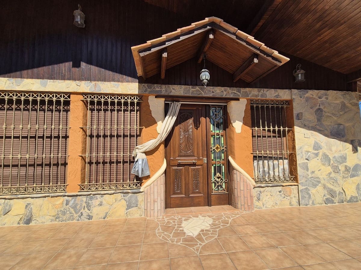 Finca/Casa Rural de 6 habitaciones en Coín en venta con piscina garaje - 2.200.000 € (Ref: 8905772)