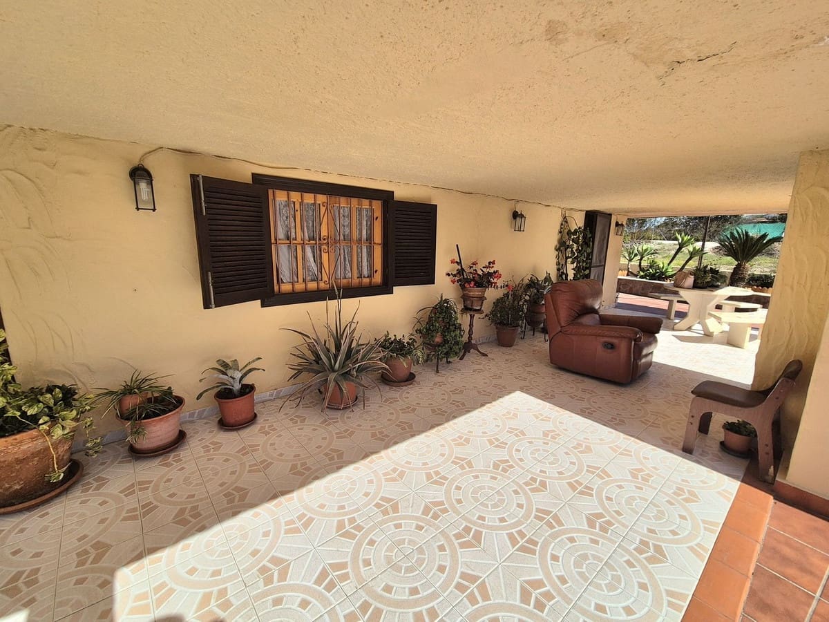 Finca/Casa Rural de 6 habitaciones en Coín en venta con piscina garaje - 2.200.000 € (Ref: 8905772)