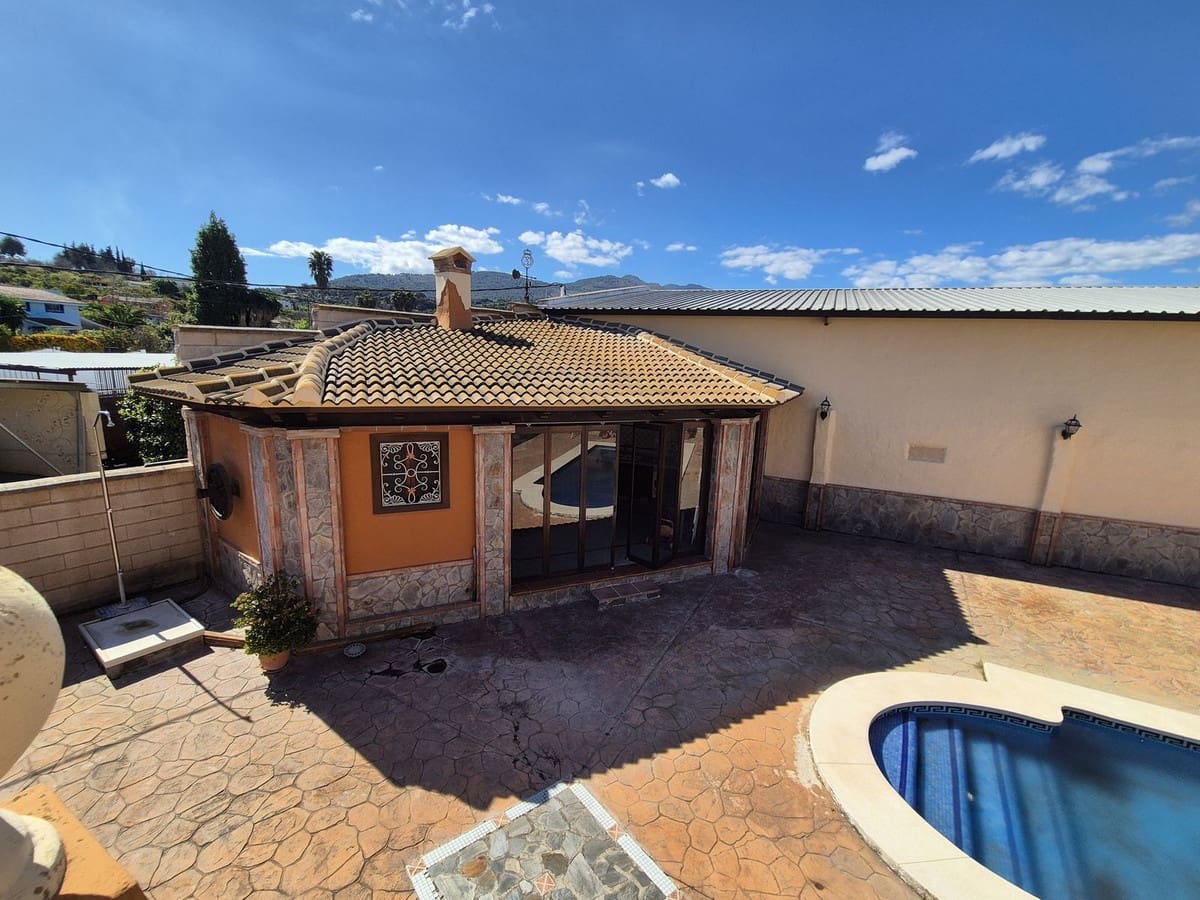 Finca/Casa Rural de 6 habitaciones en Coín en venta con piscina garaje - 2.200.000 € (Ref: 8905772)