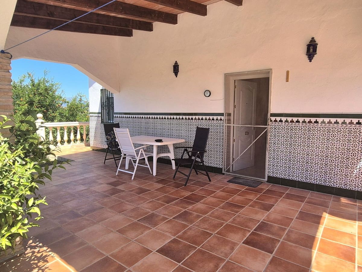 3 chambre Finca/Maison de Campagne à vendre à Cartama avec piscine garage - 349 500 € (Ref: 9004053)
