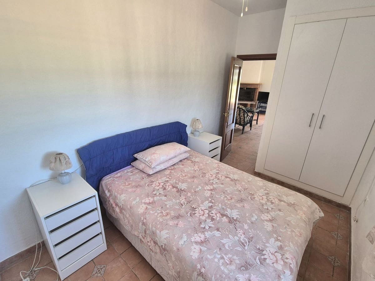 3 chambre Finca/Maison de Campagne à vendre à Cartama avec piscine garage - 349 500 € (Ref: 9004053)