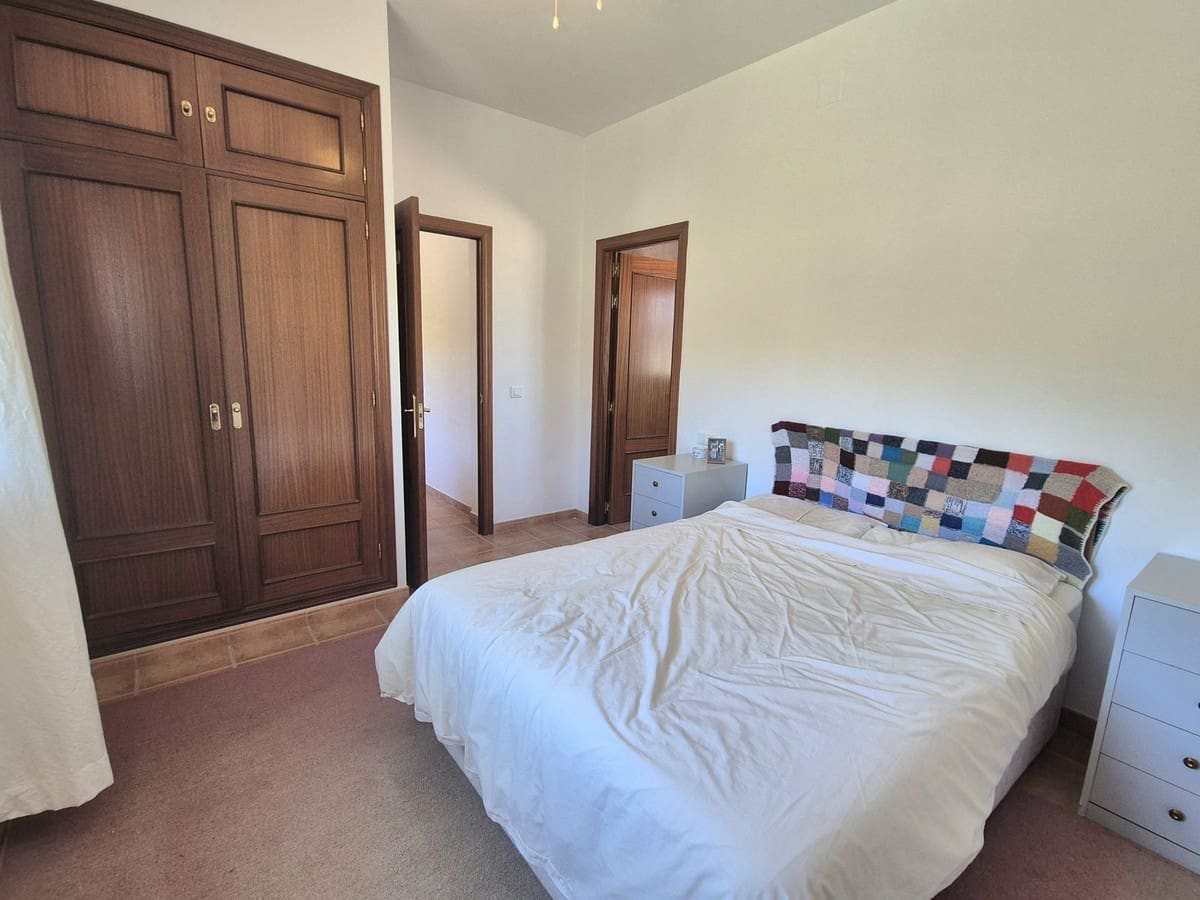 3 chambre Finca/Maison de Campagne à vendre à Cartama avec piscine garage - 349 500 € (Ref: 9004053)