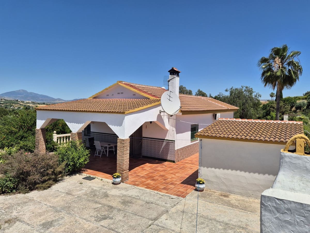 3 chambre Finca/Maison de Campagne à vendre à Cartama avec piscine garage - 349 500 € (Ref: 9004053)