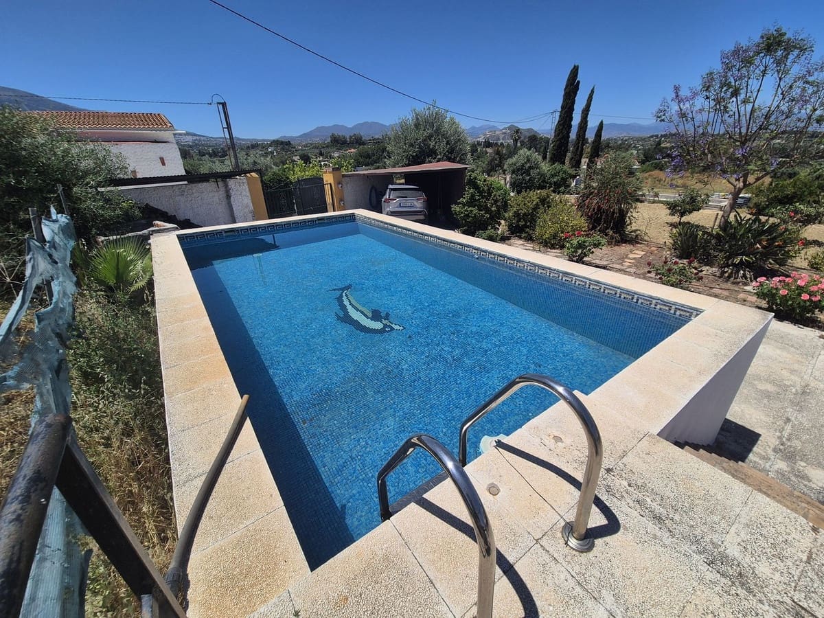 3 chambre Finca/Maison de Campagne à vendre à Cartama avec piscine garage - 349 500 € (Ref: 9004053)