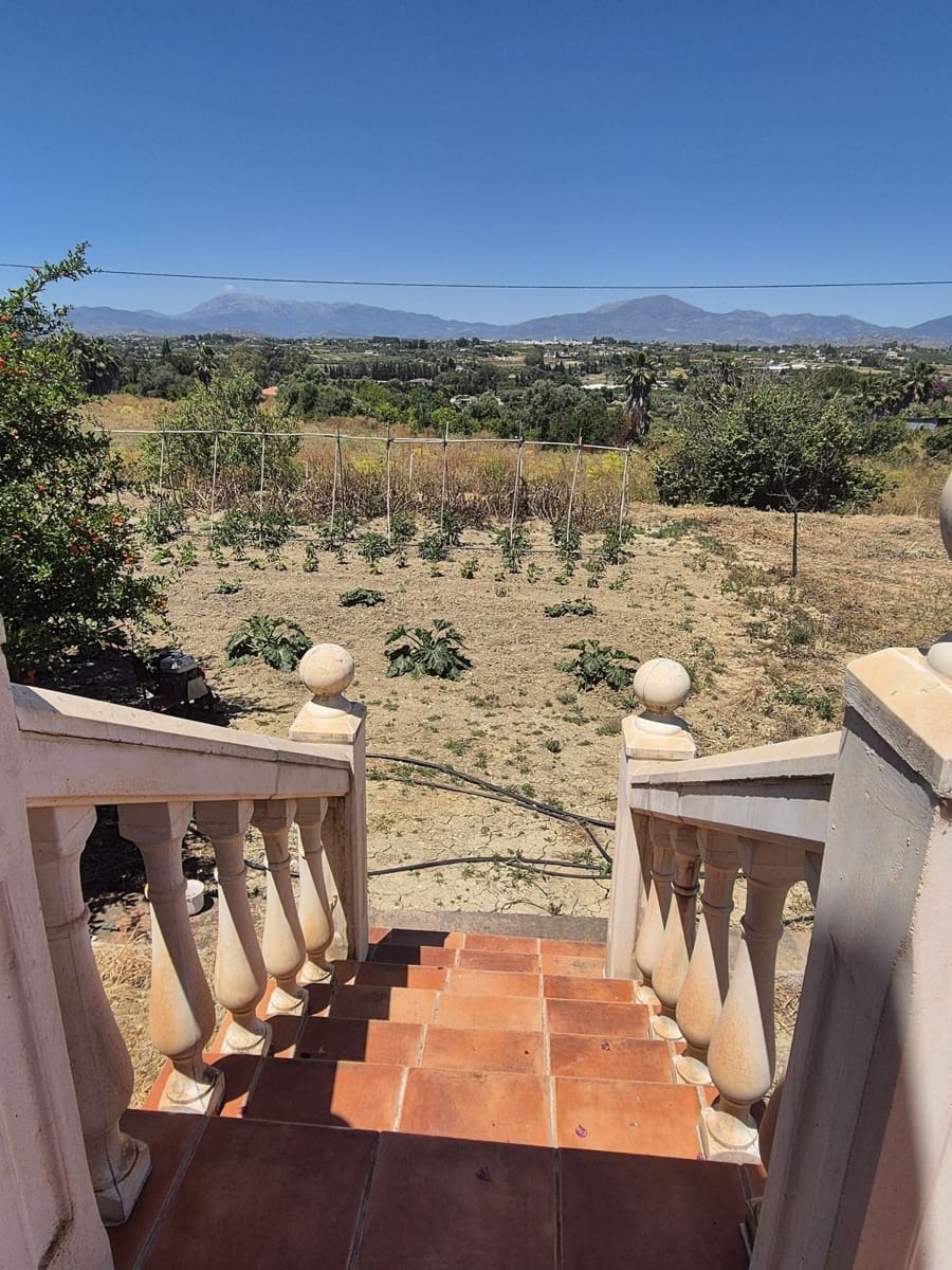 3 chambre Finca/Maison de Campagne à vendre à Cartama avec piscine garage - 349 500 € (Ref: 9004053)