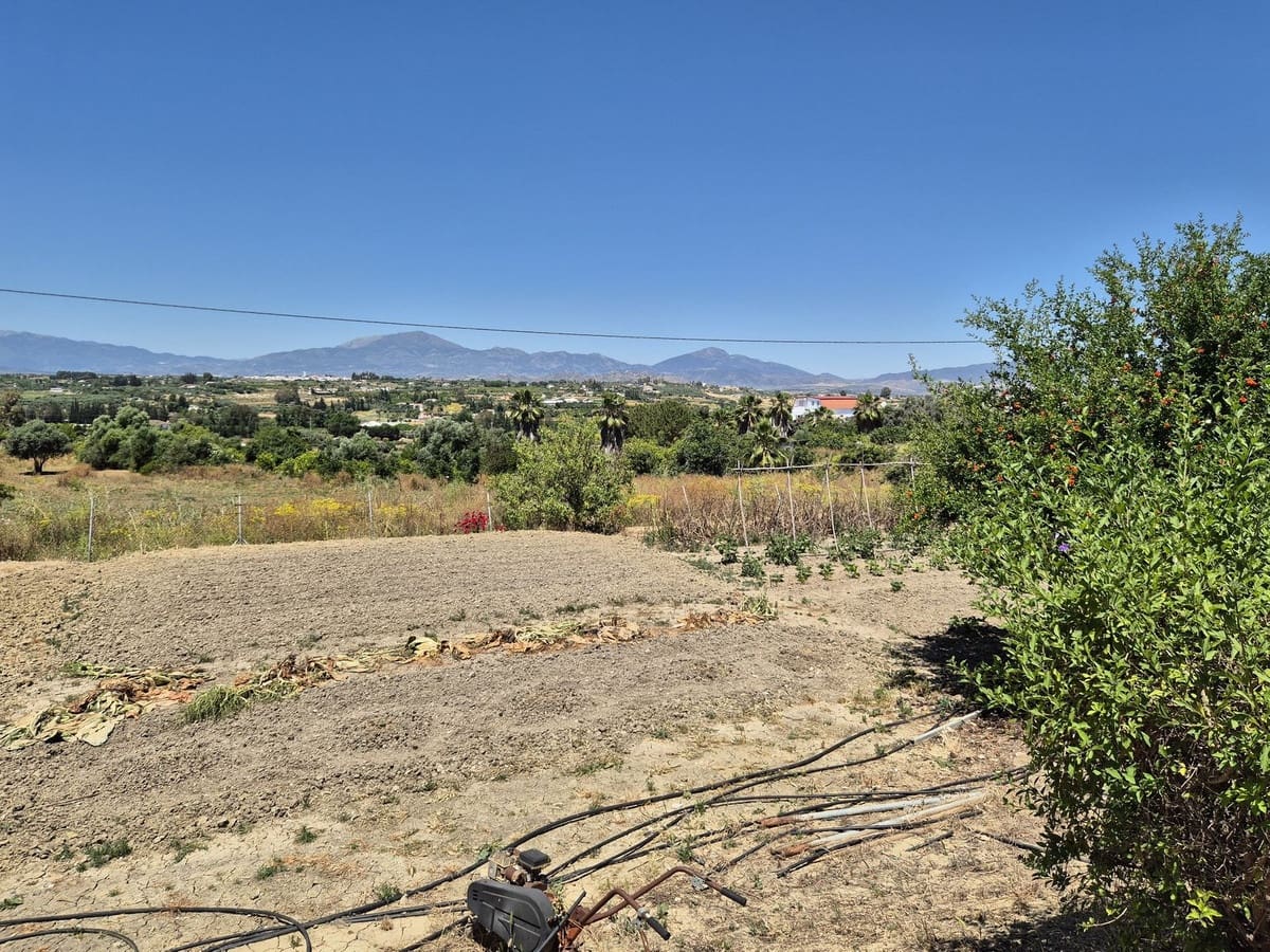 3 chambre Finca/Maison de Campagne à vendre à Cartama avec piscine garage - 349 500 € (Ref: 9004053)