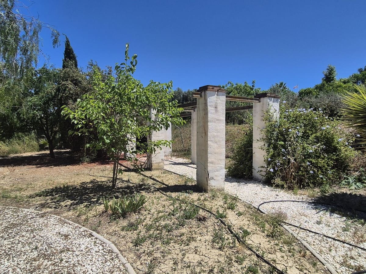 3 chambre Finca/Maison de Campagne à vendre à Cartama avec piscine garage - 349 500 € (Ref: 9004053)