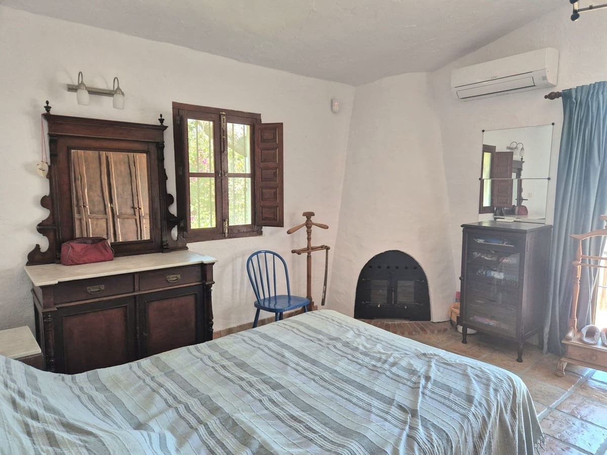 3 slaapkamer Finca/Landhuis te koop in Alhaurin el Grande met zwembad garage - € 680.000 (Ref: 9013083)