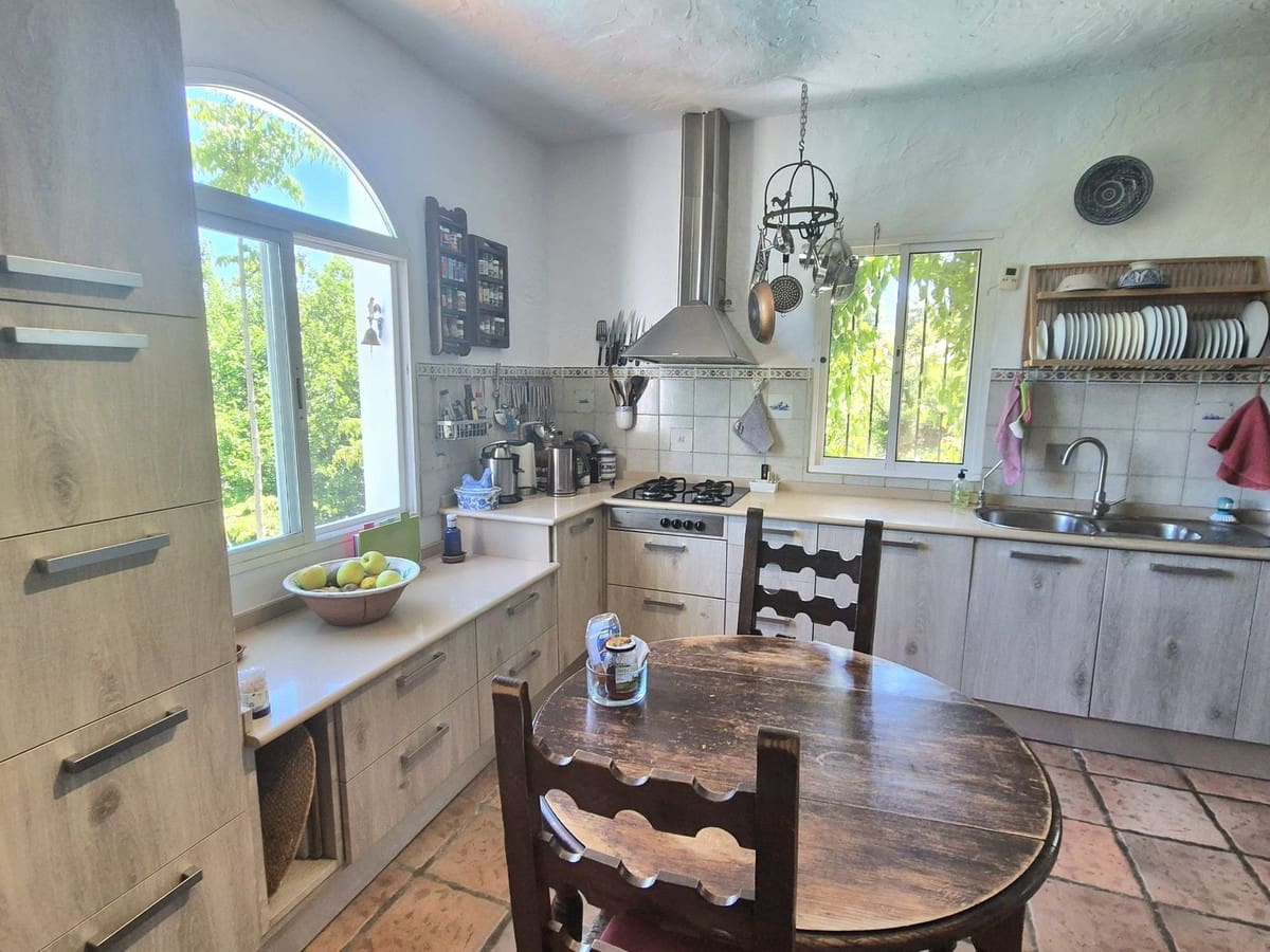 Finca/Casa Rural de 3 habitaciones en Alhaurín el Grande en venta con piscina garaje - 680.000 € (Ref: 9013083)