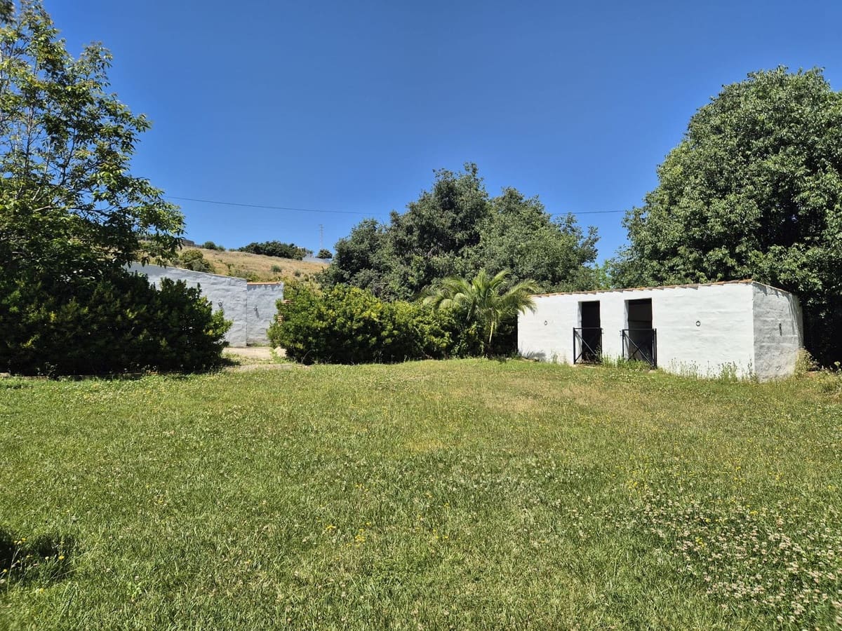 Finca/Casa Rural de 3 habitaciones en Alhaurín el Grande en venta con piscina garaje - 680.000 € (Ref: 9013083)