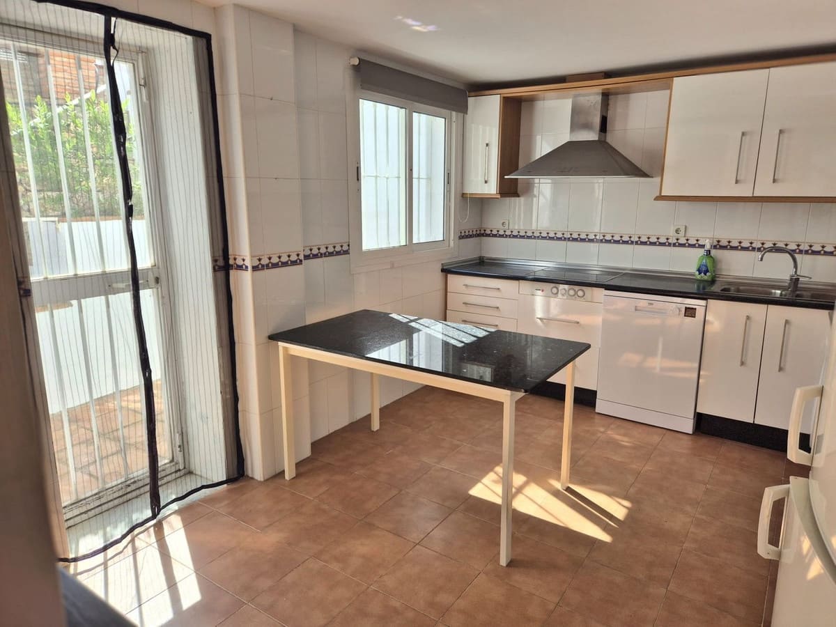 3 slaapkamer Halfvrijstaande villa te koop in Alhaurin Golf met zwembad garage - € 495.000 (Ref: 9018240)