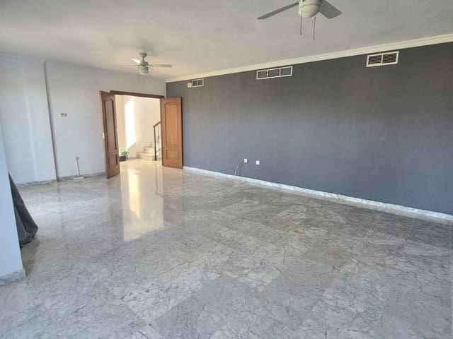 3 sypialnia Dom blizniak na sprzedaż w Alhaurín Golf, Alhaurín el Grande z basenem garażem - 495 000 € (Ref: 9018240)