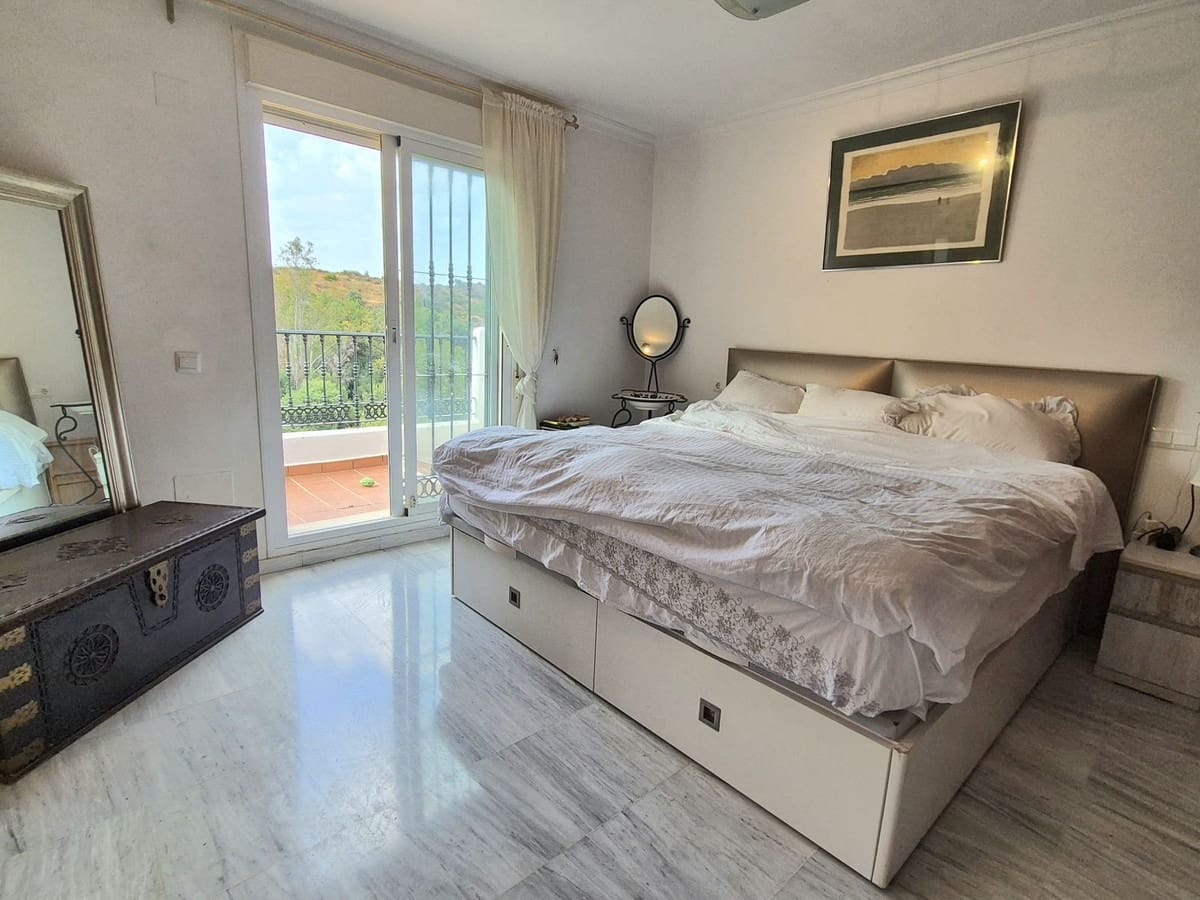 3 soveværelse Byhus til salg i Alhaurin Golf med swimmingpool garage - € 380.000 (Ref: 9058235)