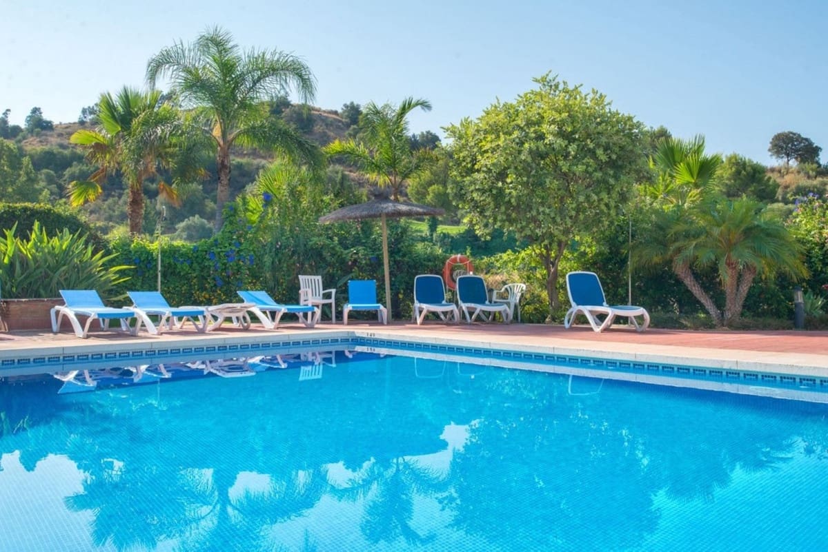 3 soveværelse Byhus til salg i Alhaurin Golf med swimmingpool garage - € 380.000 (Ref: 9058235)