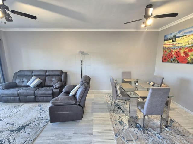 2 soverom Penthouse til salgs i Alhaurín Golf, Alhaurín el Grande med svømmebasseng garasje - € 330 000 (Ref: 9133122)