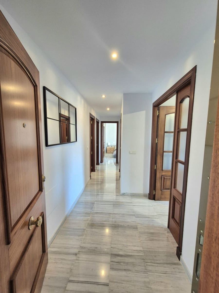 2 soverom Penthouse til salgs i Alhaurin Golf med svømmebasseng garasje - € 330 000 (Ref: 9133122)