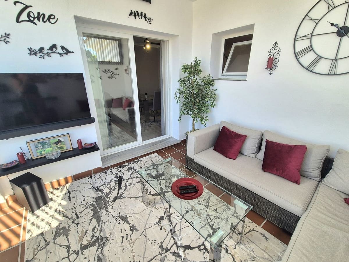 2 soverom Penthouse til salgs i Alhaurin Golf med svømmebasseng garasje - € 330 000 (Ref: 9133122)