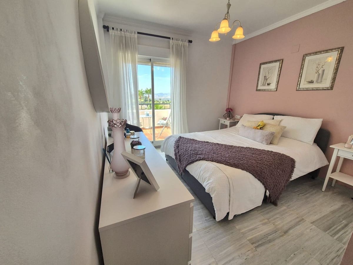 3 soveværelse Lejlighed til salg i Alhaurin Golf med swimmingpool garage - € 359.000 (Ref: 9138857)