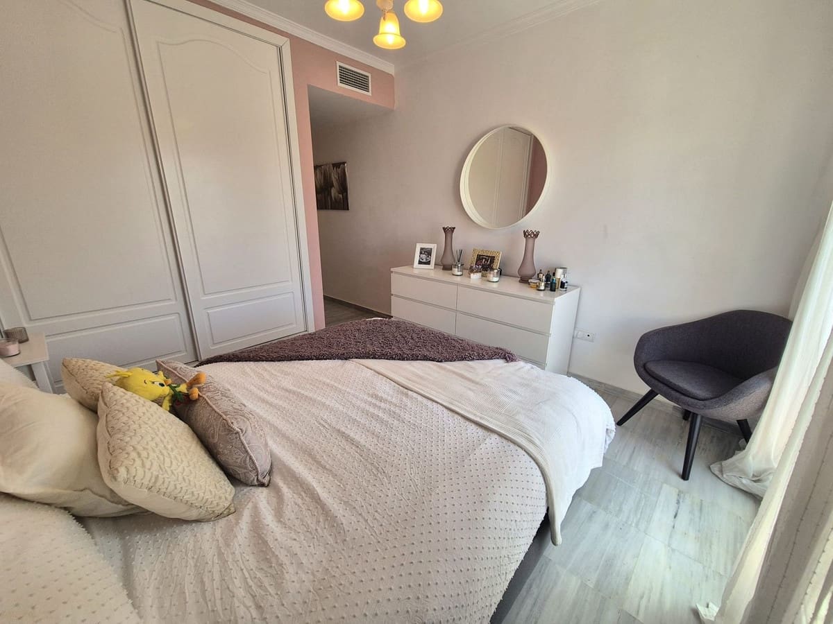 3 soveværelse Lejlighed til salg i Alhaurin Golf med swimmingpool garage - € 359.000 (Ref: 9138857)