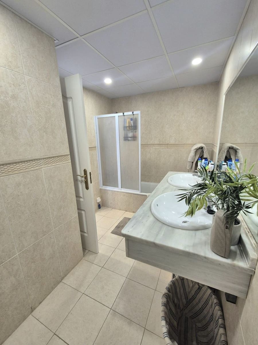 3 soveværelse Lejlighed til salg i Alhaurin Golf med swimmingpool garage - € 359.000 (Ref: 9138857)