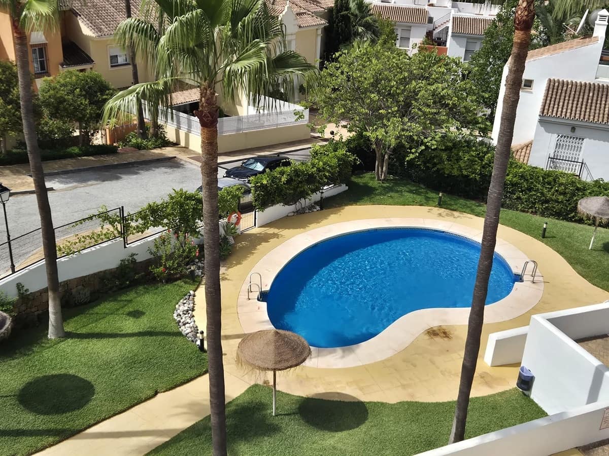 3 soveværelse Lejlighed til salg i Alhaurin Golf med swimmingpool garage - € 359.000 (Ref: 9138857)