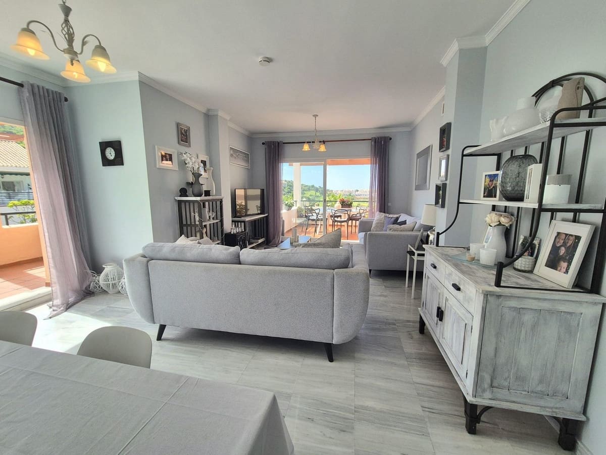 3 slaapkamer Appartement te koop in Alhaurin Golf met zwembad garage - € 359.000 (Ref: 9138857)