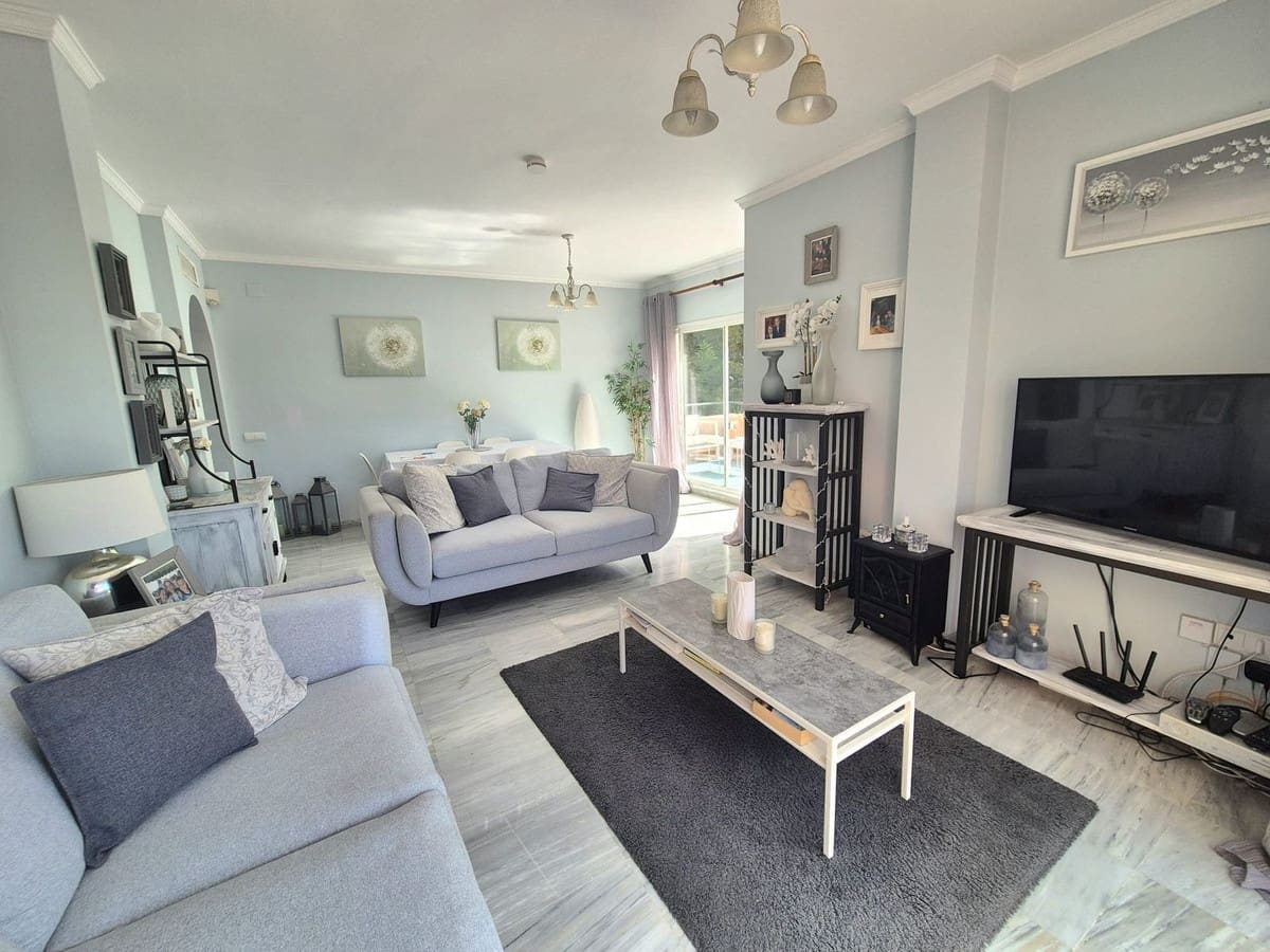 3 slaapkamer Appartement te koop in Alhaurin Golf met zwembad garage - € 359.000 (Ref: 9138857)