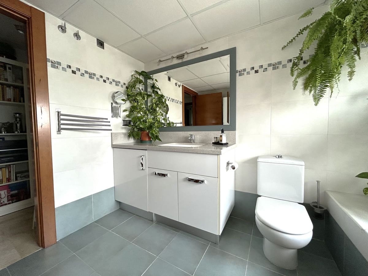 2 soverom Penthouse til salgs i Alhaurin el Grande med garasje - € 349 000 (Ref: 9233861)