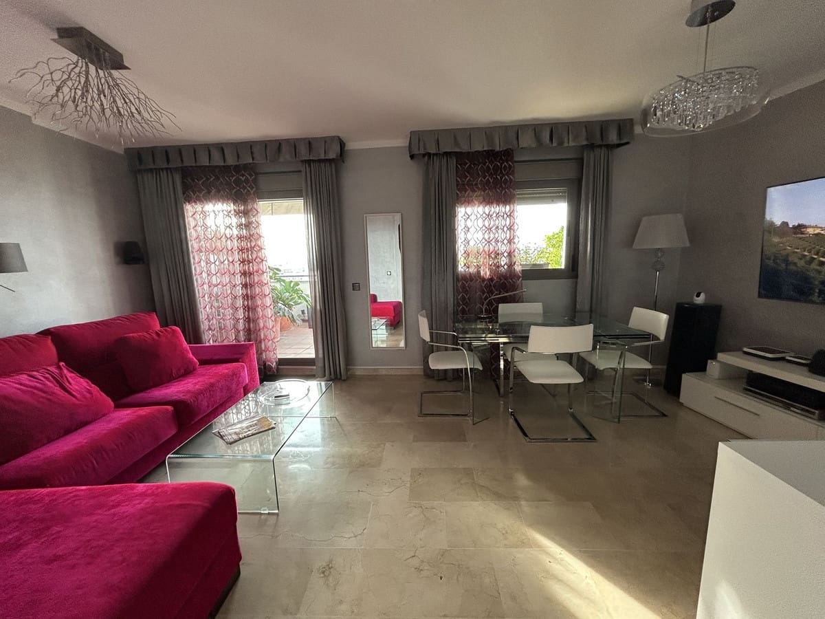 2 soverom Penthouse til salgs i Alhaurin el Grande med garasje - € 349 000 (Ref: 9233861)