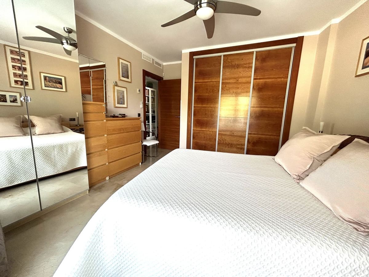 2 soverom Penthouse til salgs i Alhaurin el Grande med garasje - € 349 000 (Ref: 9233861)