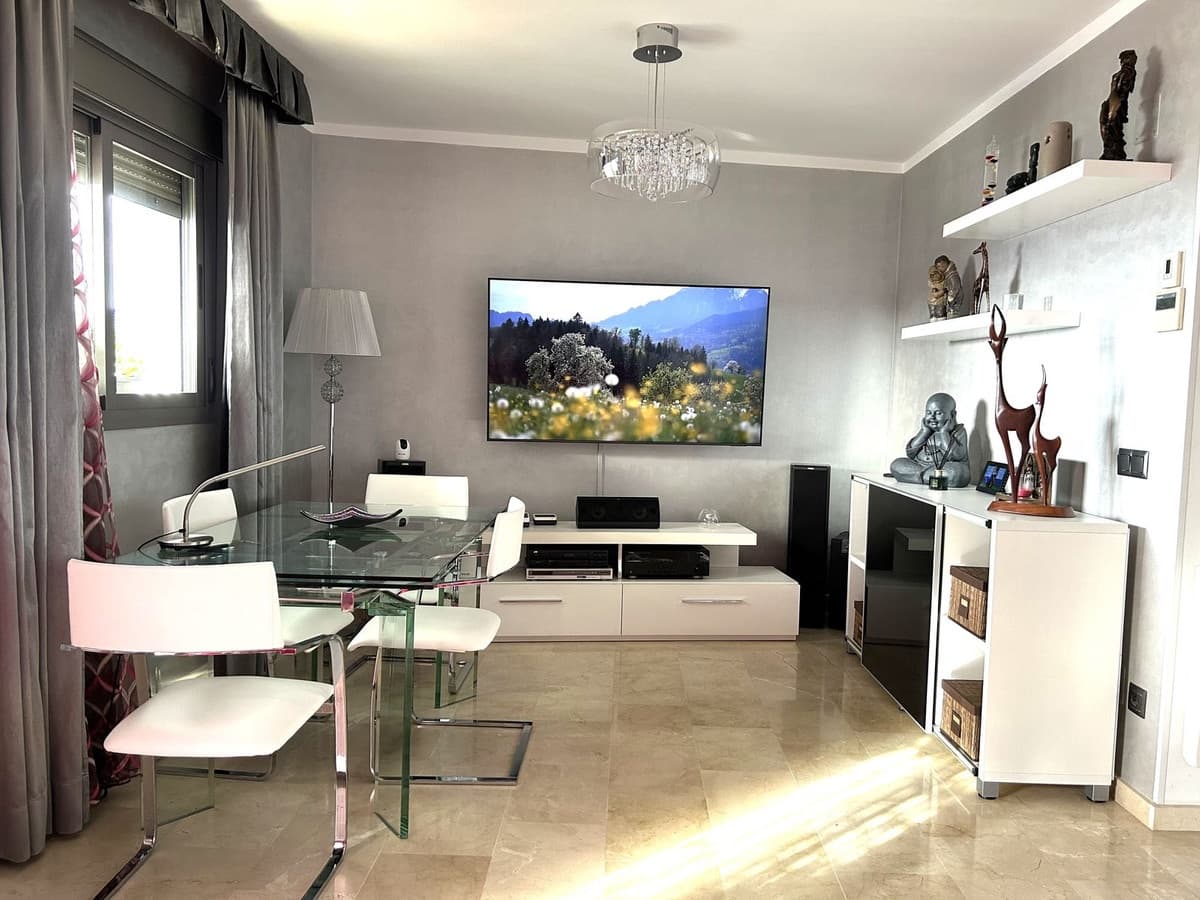 2 bedroom Penthouse for sale in Alhaurin el Grande with garage - € 349,000 (Ref: 9233861)