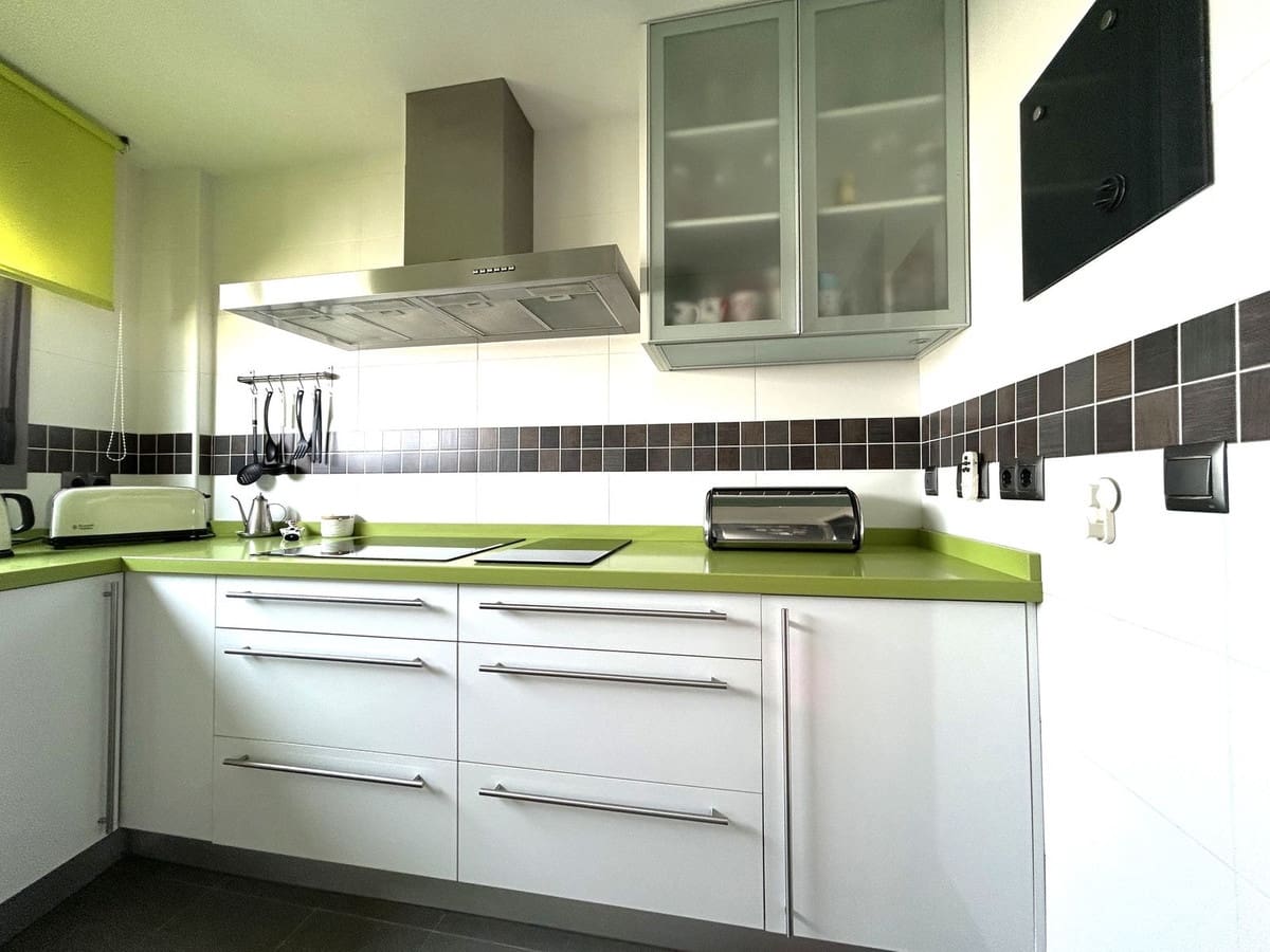 Ático de 2 habitaciones en Alhaurín el Grande en venta con garaje - 349.000 € (Ref: 9233861)