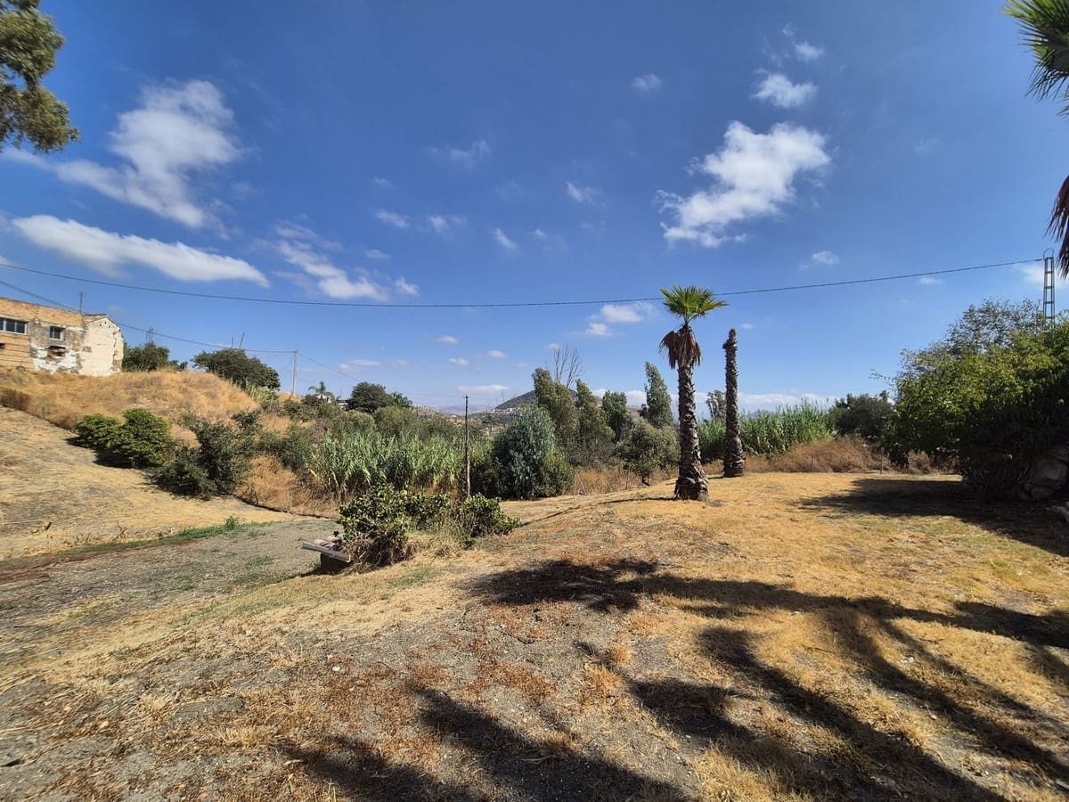 Chalet de 2 habitaciones en Coín en venta con piscina garaje - 475.000 € (Ref: 9247505)