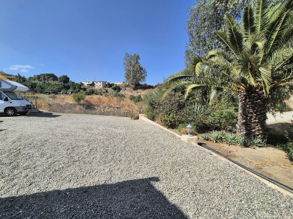 Chalet de 2 habitaciones en Coín en venta con piscina garaje - 475.000 € (Ref: 9247505)