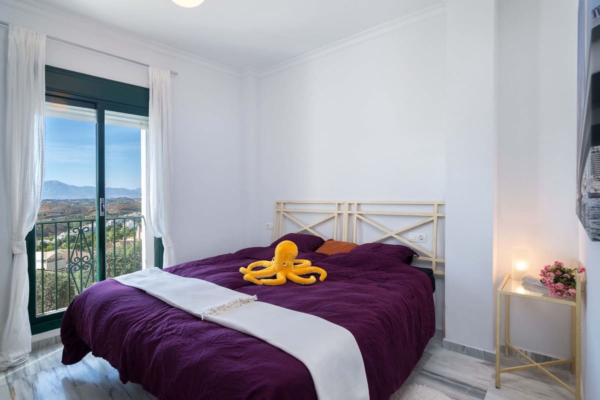 2 slaapkamer Appartement te koop in Alhaurin Golf met zwembad garage - € 305.000 (Ref: 9249484)