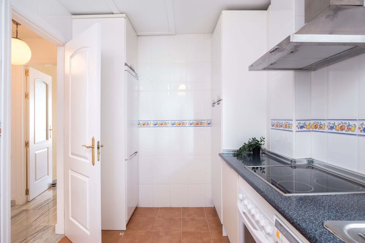 2 slaapkamer Appartement te koop in Alhaurin Golf met zwembad garage - € 305.000 (Ref: 9249484)