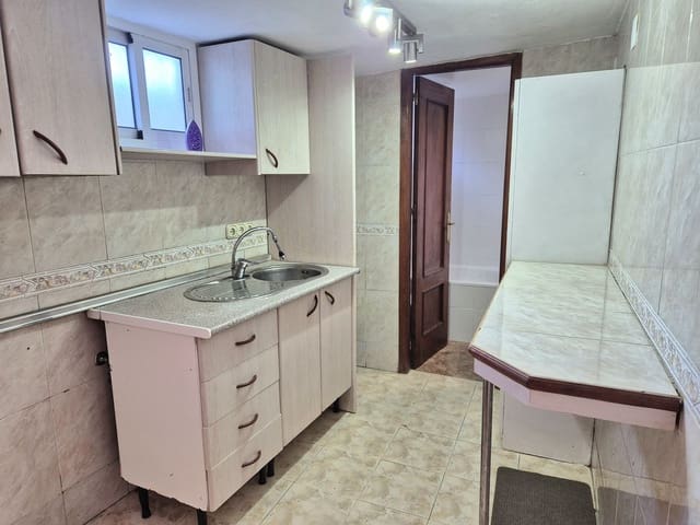 2 makuuhuone Paritalo myytävänä paikassa Coín - 109 000 € (Ref: 9296055)