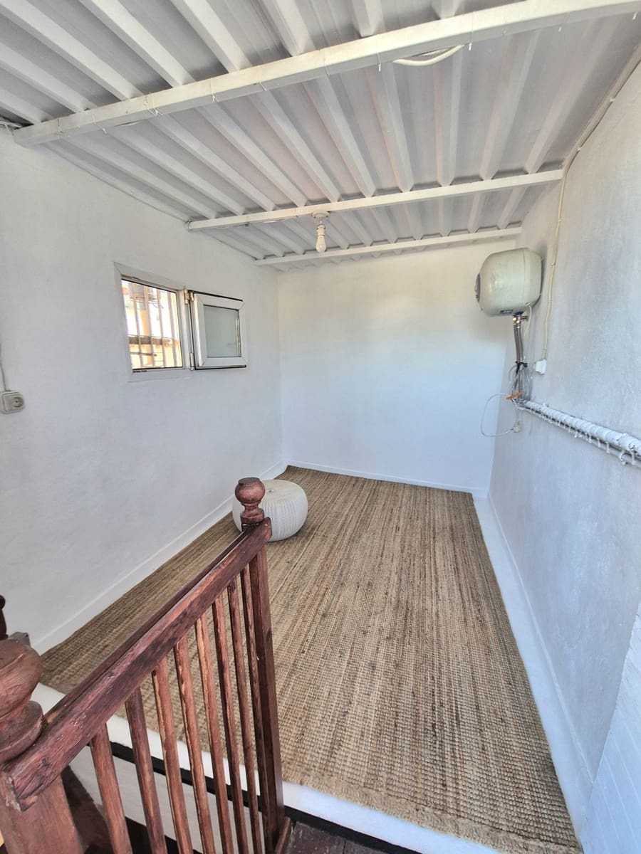 2 soverom Kjedet enebolig til salgs i Coin - € 109 000 (Ref: 9296055)