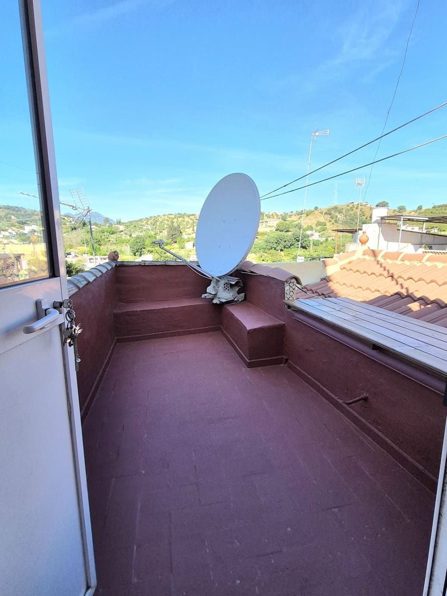 2 soverom Kjedet enebolig til salgs i Coin - € 109 000 (Ref: 9296055)