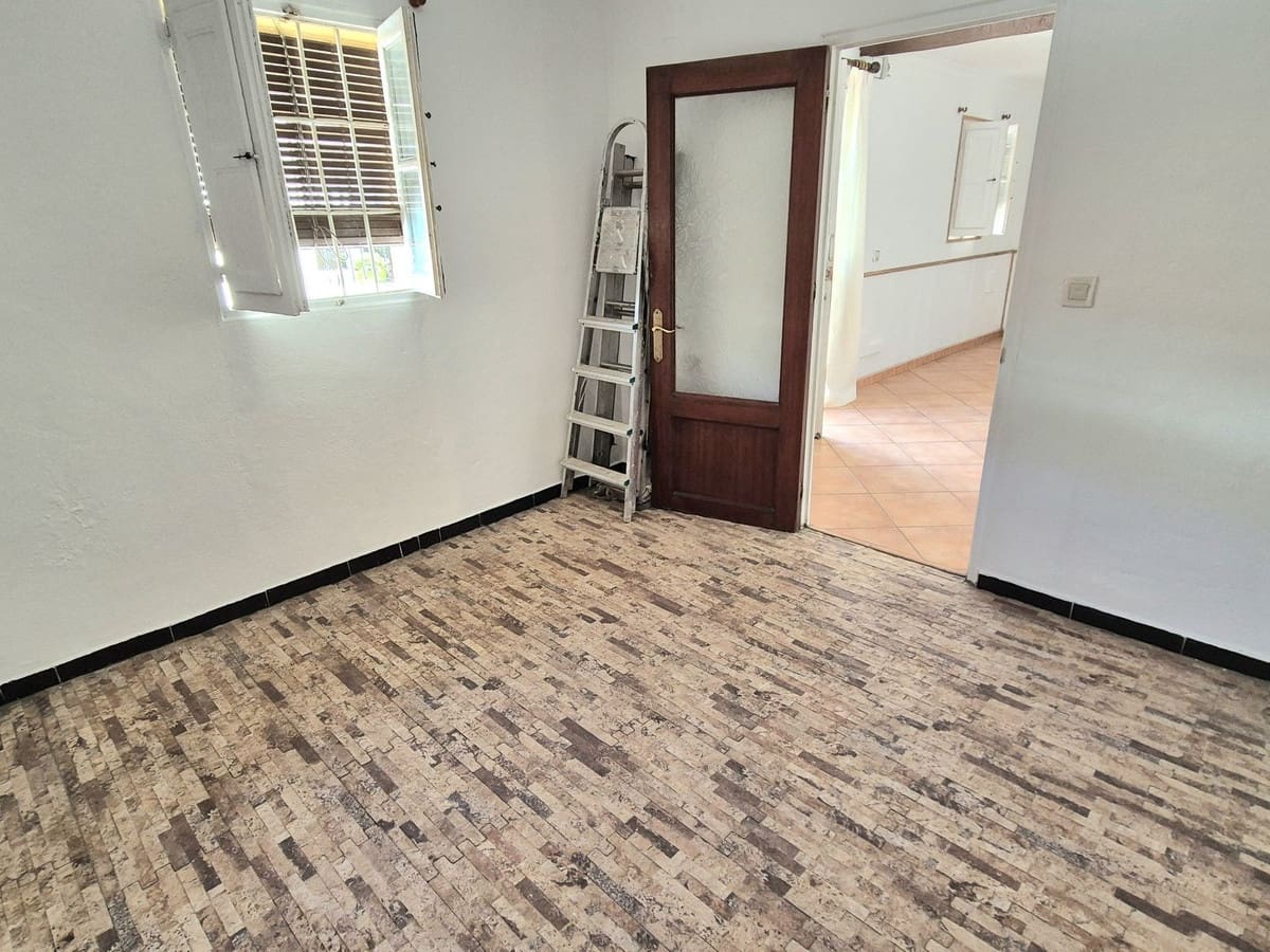 2 soverom Kjedet enebolig til salgs i Coin - € 109 000 (Ref: 9296055)