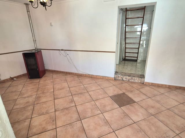 2 makuuhuone Paritalo myytävänä paikassa Coín - 109 000 € (Ref: 9296055)