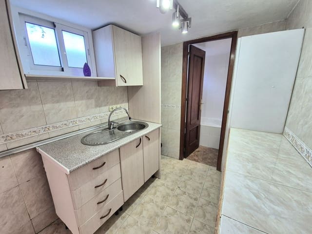 2 makuuhuone Paritalo myytävänä paikassa Coín - 109 000 € (Ref: 9296055)